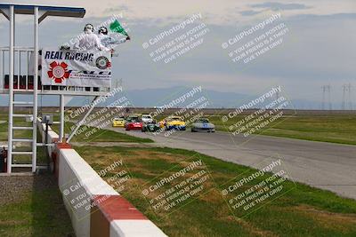 media/Mar-16-2024-CalClub SCCA (Sat) [[de271006c6]]/Around the Pits/